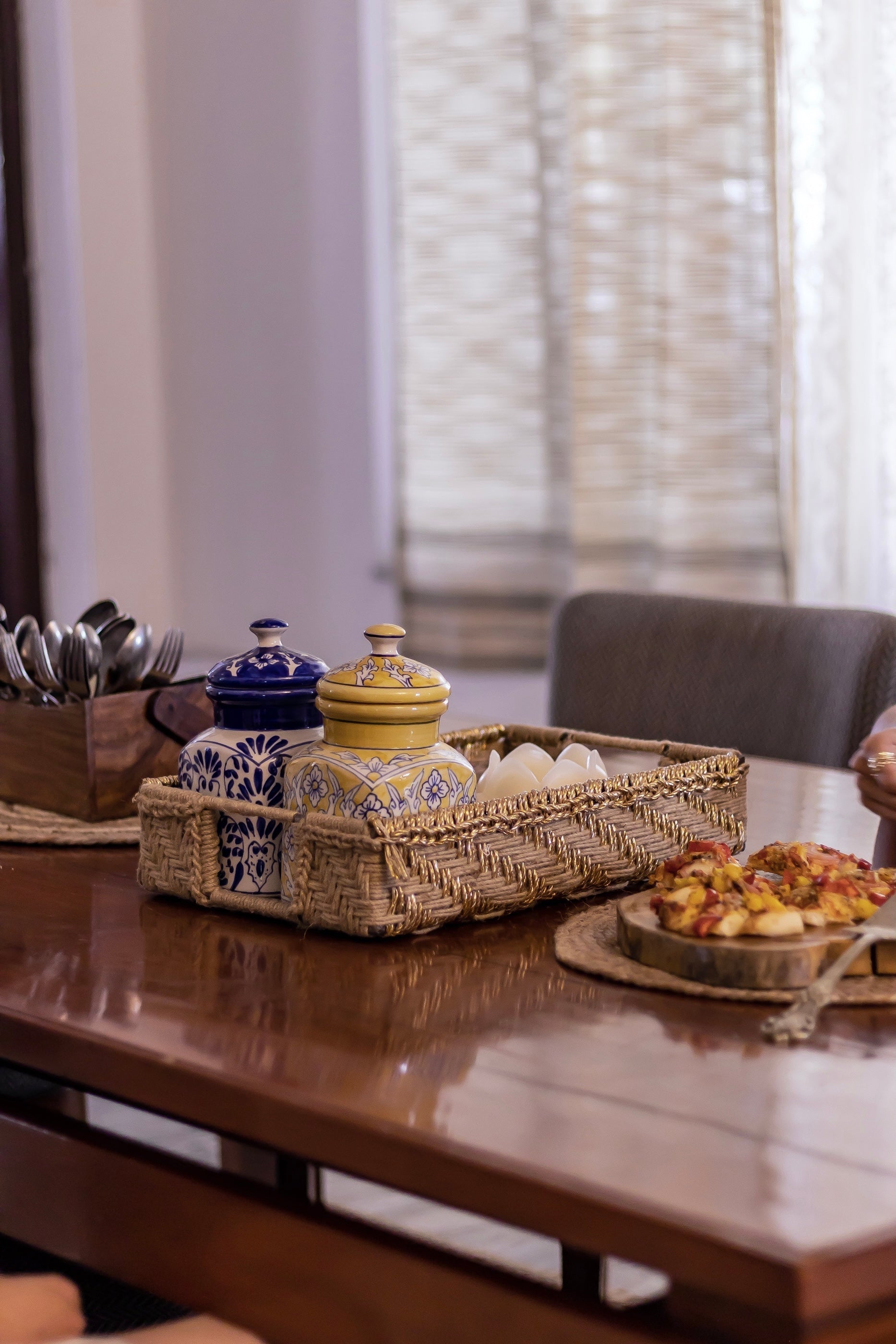 Declutter in Style: 5 Ways Sirohi Decor Organizes Life – Sirohi.org