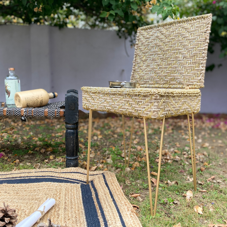 Gin Bar Upcycled Plastic Ropes Metal Stand