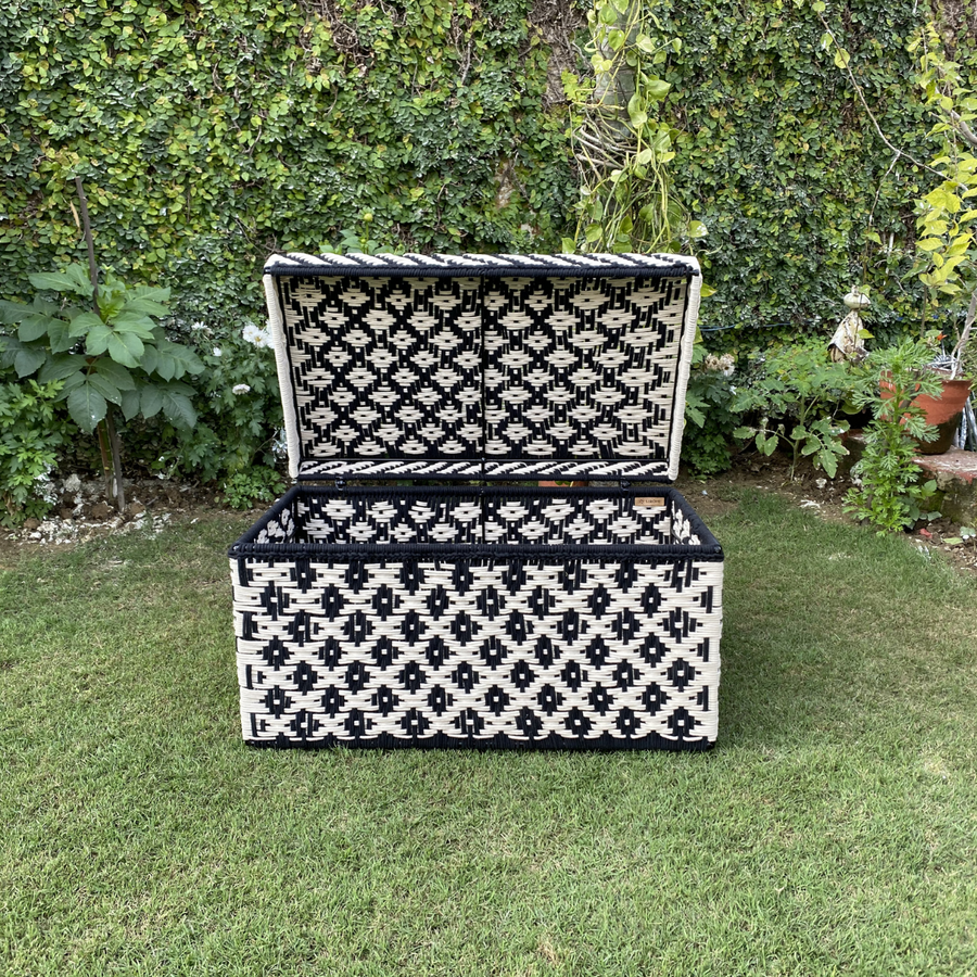 Ikkat Black & White Cotton Trunk