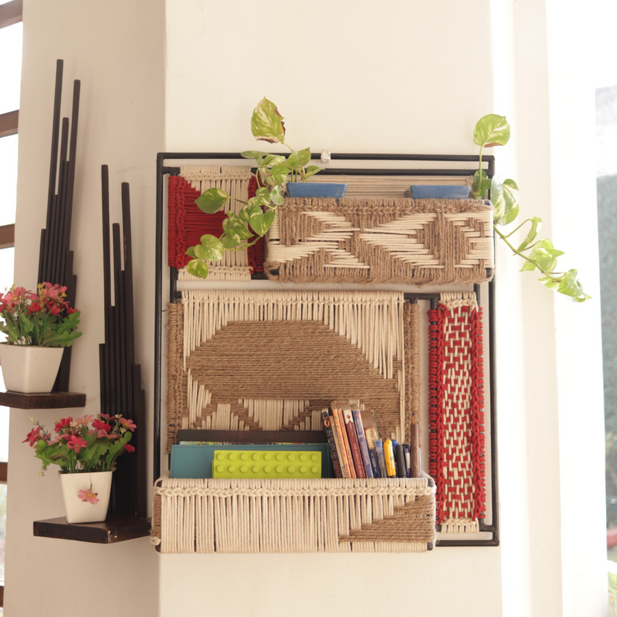 Beige Bull Red Cotton Wall Organizer