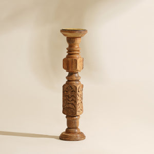 Elara Candlestand