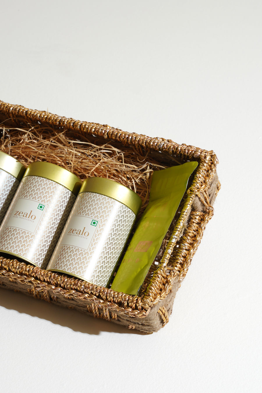 Sunheri Sirohi X Zealo Hamper