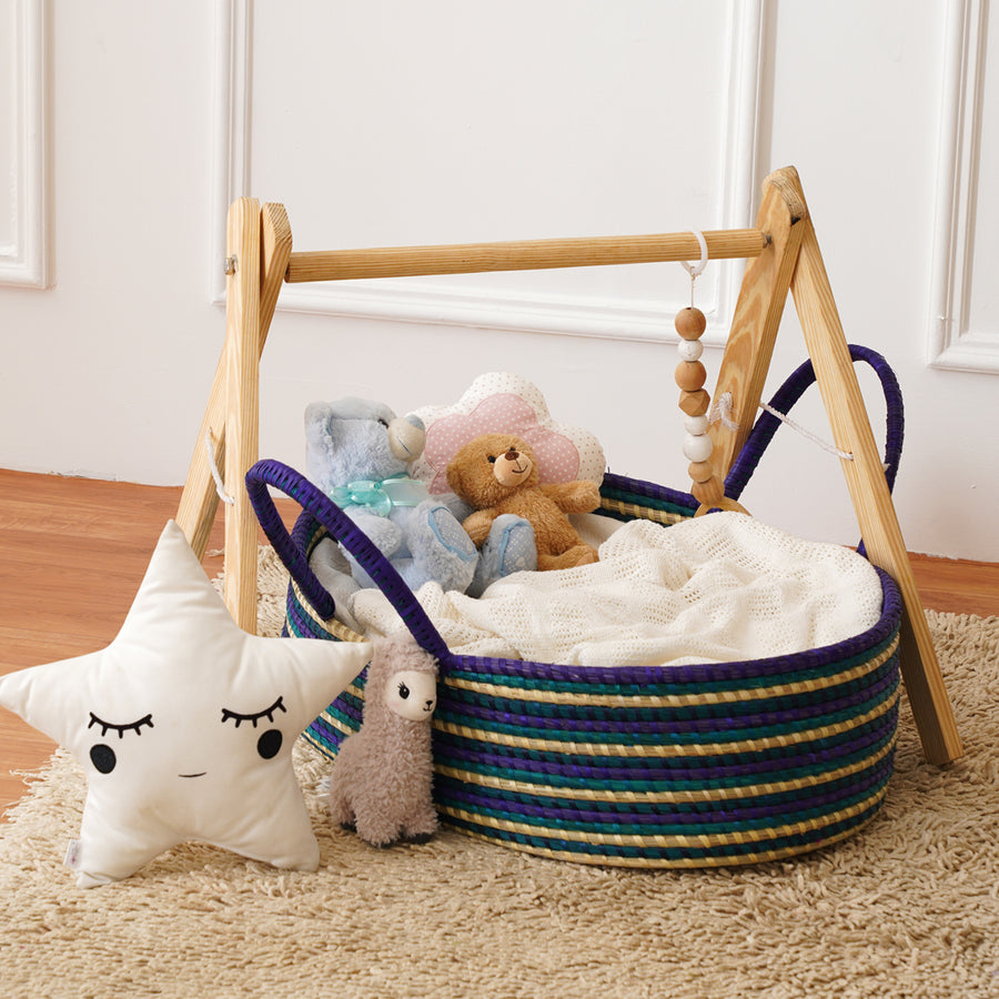 Breezy Bud Baby Bassinet