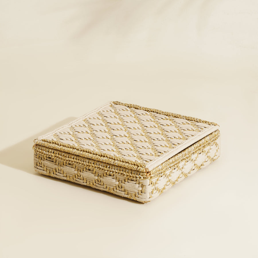 Taara Gifting Box