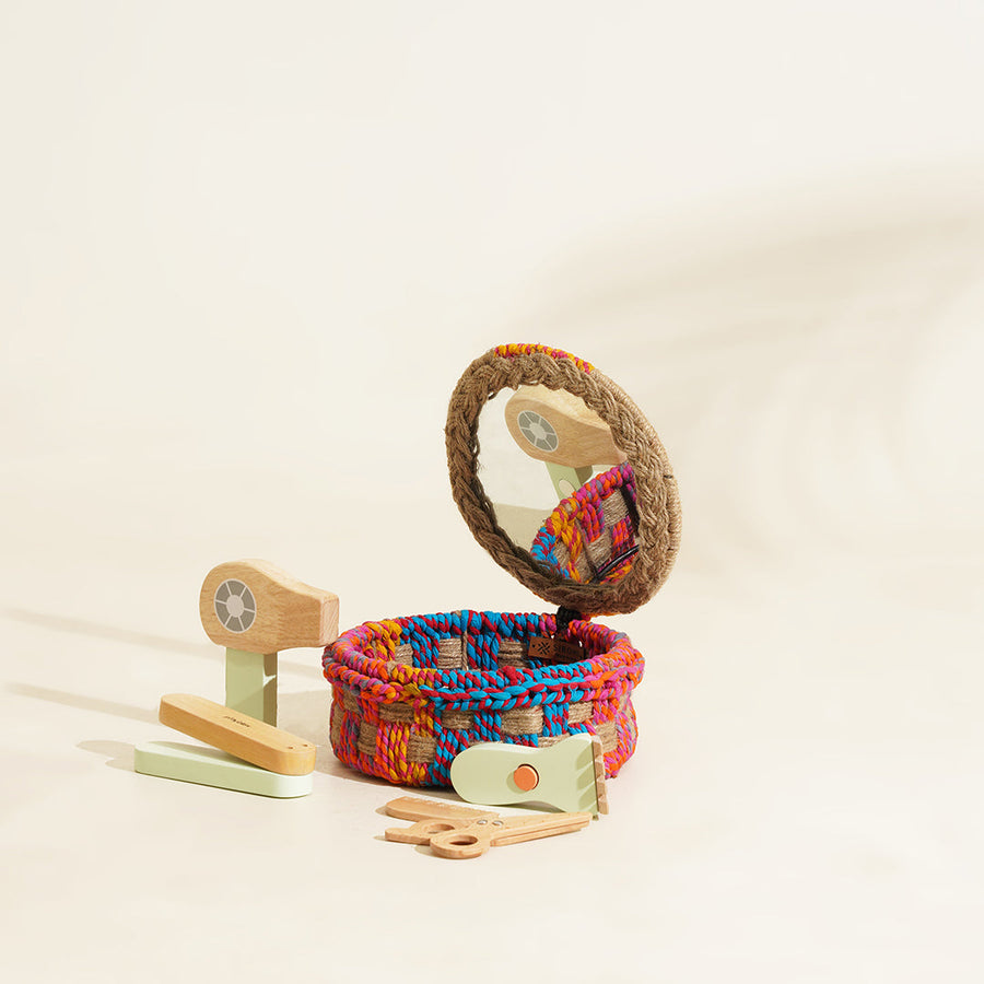 Luis Barber Play Set