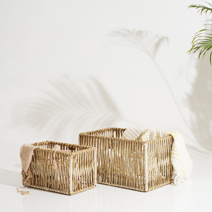 Apparel Organiser - White & Brown