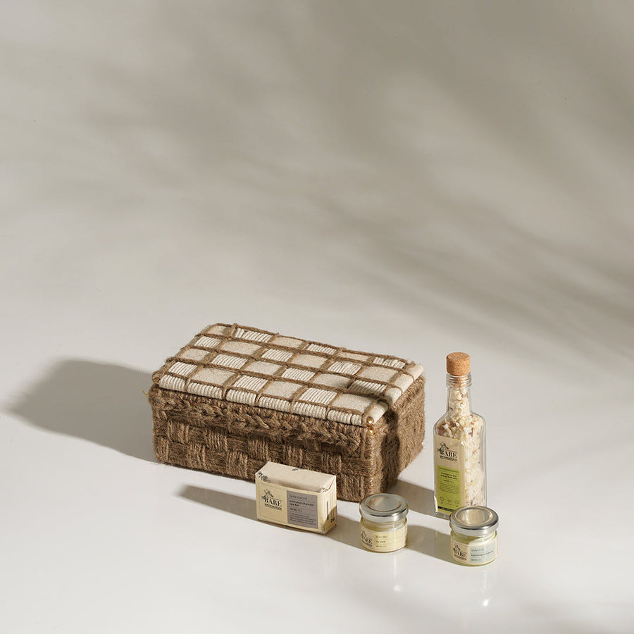 Axis Gold Box