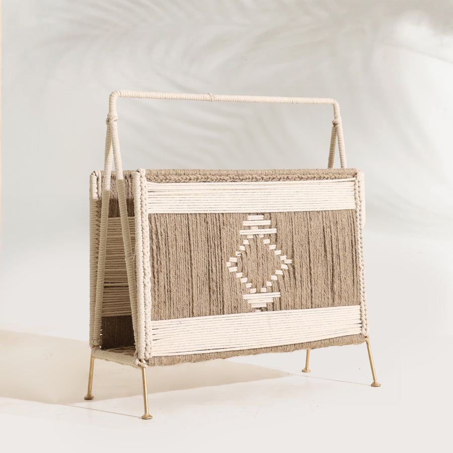 Emaline Newspaper stand