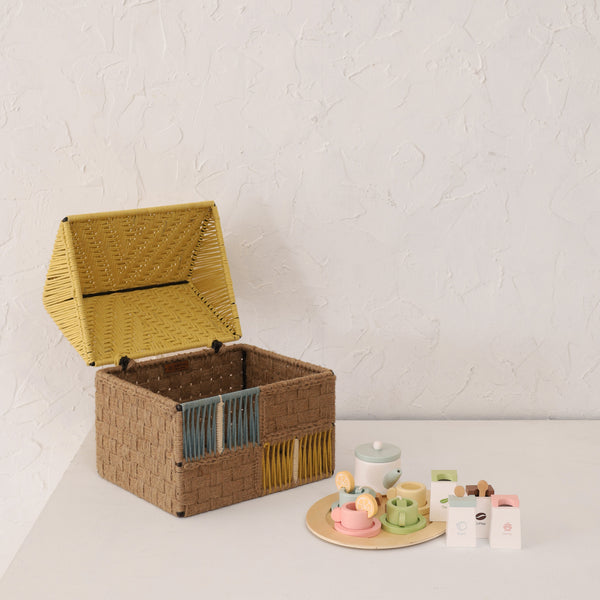 Sip and Play Set