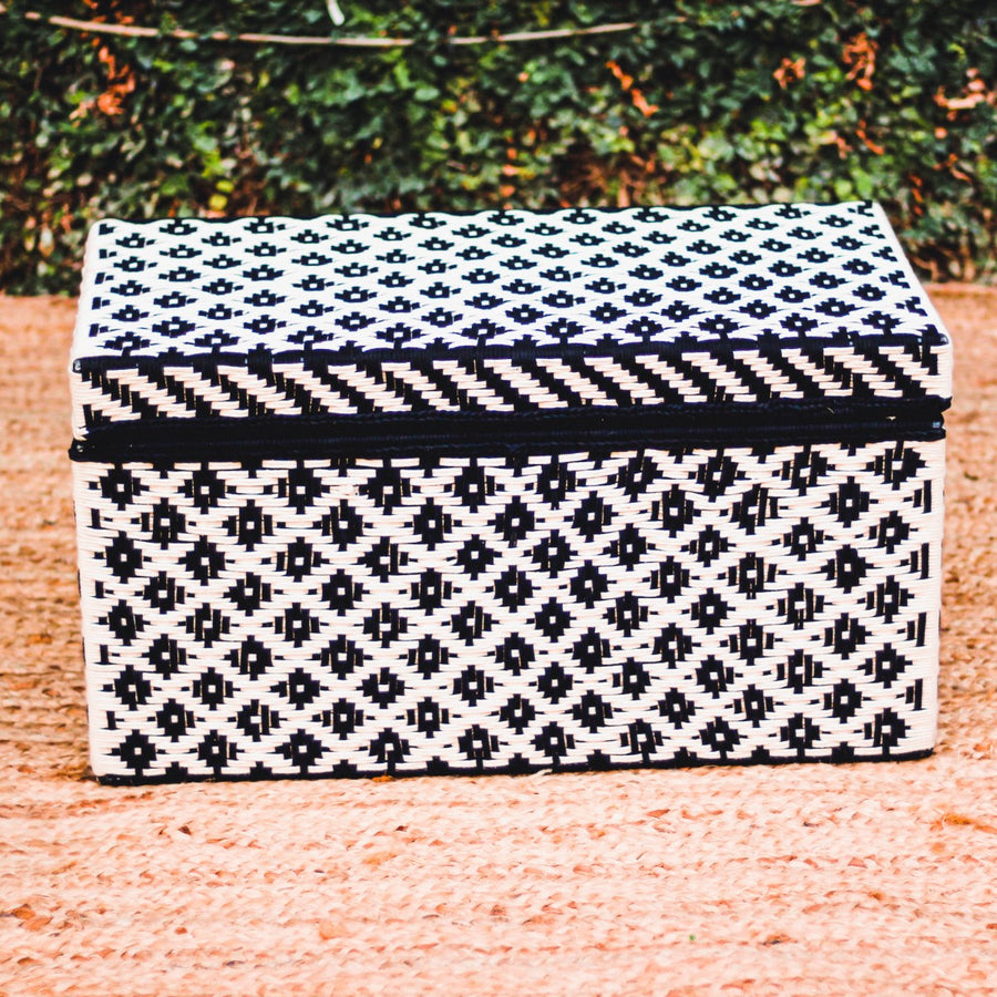 Ikkat Black & White Cotton Trunk