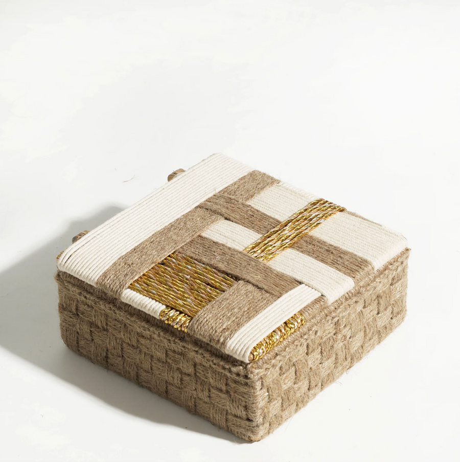 Sirohi x Fabuleux Gifting - Diwali Delights Treasure Box