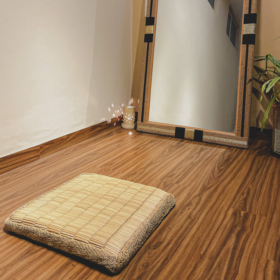Nirvana Nest - Meditation Cushion