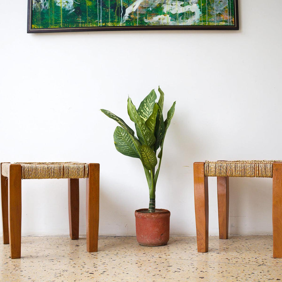 Lustrous Duckling Jute & Gold Stool