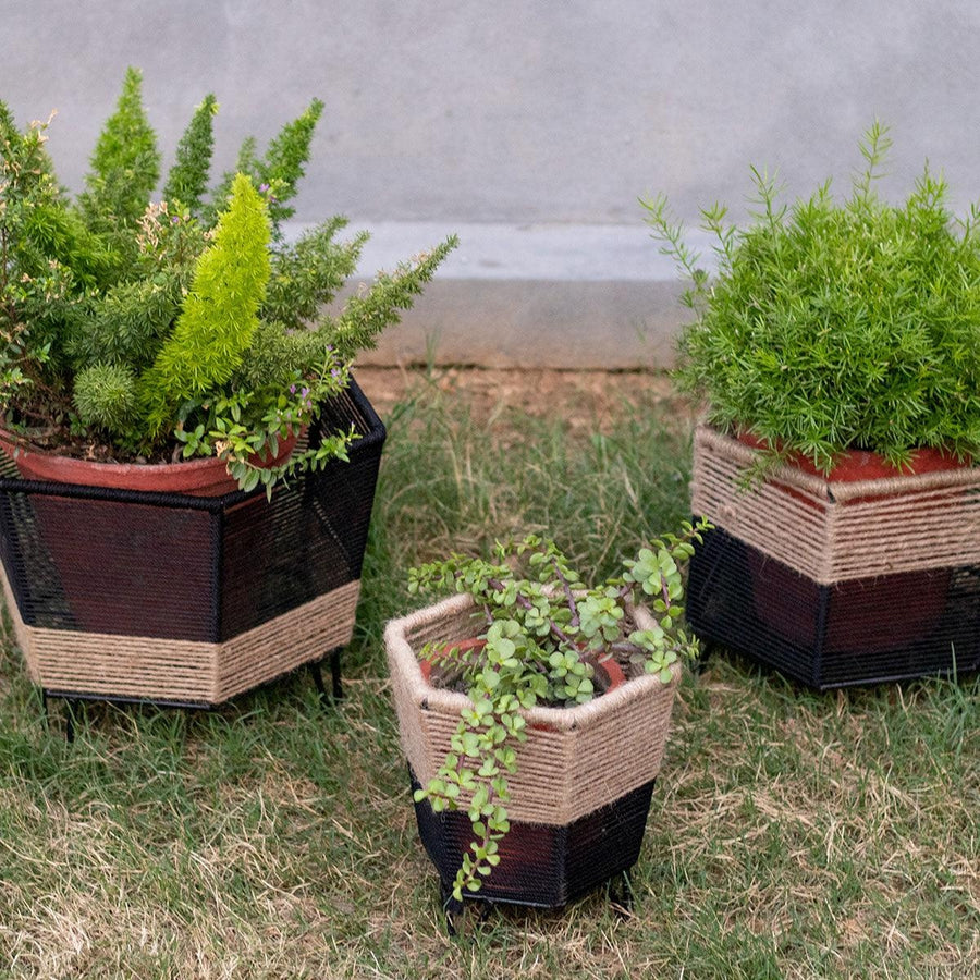 Rustic Cotton & Jute Planter - Sirohi.org - Purpose_Home Accessory, Purpose_Lighting, Rope Material_Natural Jute Fibre, Rope Material_Recycled Cotton