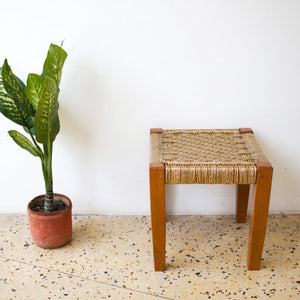 Lustrous Duckling Jute & Gold Stool - Sirohi.org - Colour_Gold, Colour_Jute Beige, Purpose_Indoor Seating, Purpose_Outdoor Seating, Rope Material_Plastic Waste